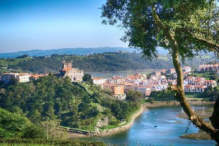 San Vicente de la Barquera, vista, Cantabria